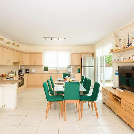 Astrid * 普罗塔拉斯