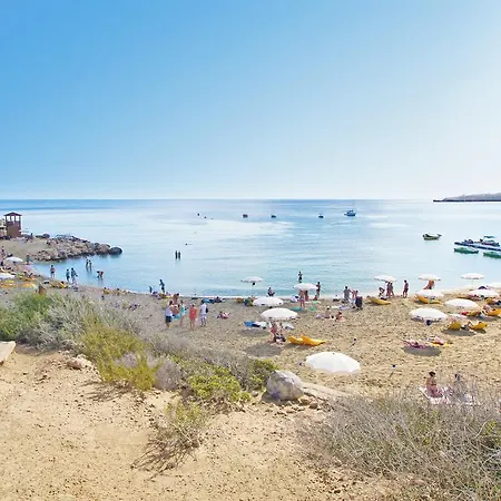 Astrid * Protaras