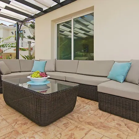 וילה Astrid פרוטאראס